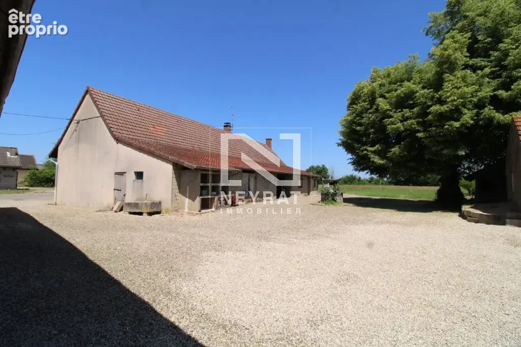 longère 3/4 chambres, dépendances et parcelle de 6785 m² - photo 3