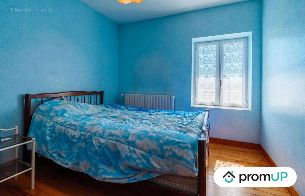 Maison à L&#039;HOPITAL-LE-GRAND