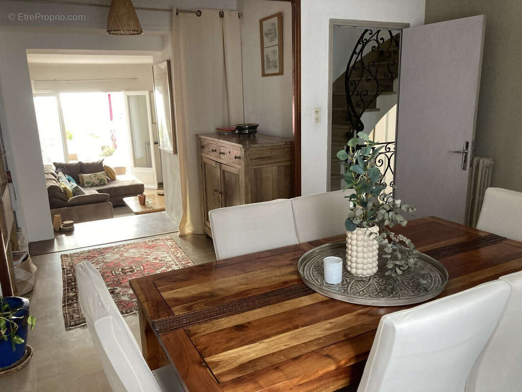 maison de village avec terrasse et garage - photo 3