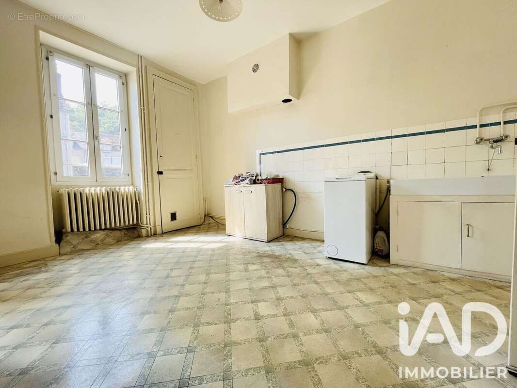 Photo 4