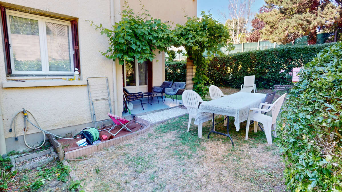 Appartement en rez-de-jardin secteur Val d'or de Cormeilles-en-Parisis - photo 2