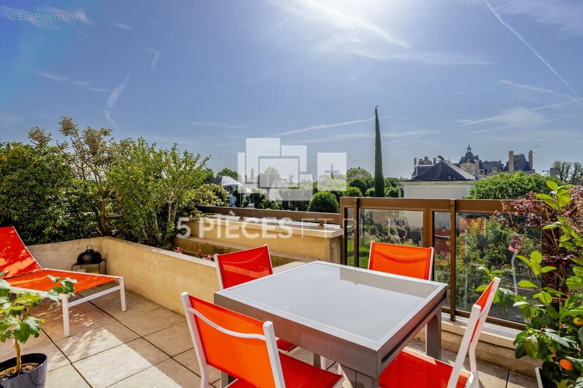 Appartement à MAISONS-LAFFITTE