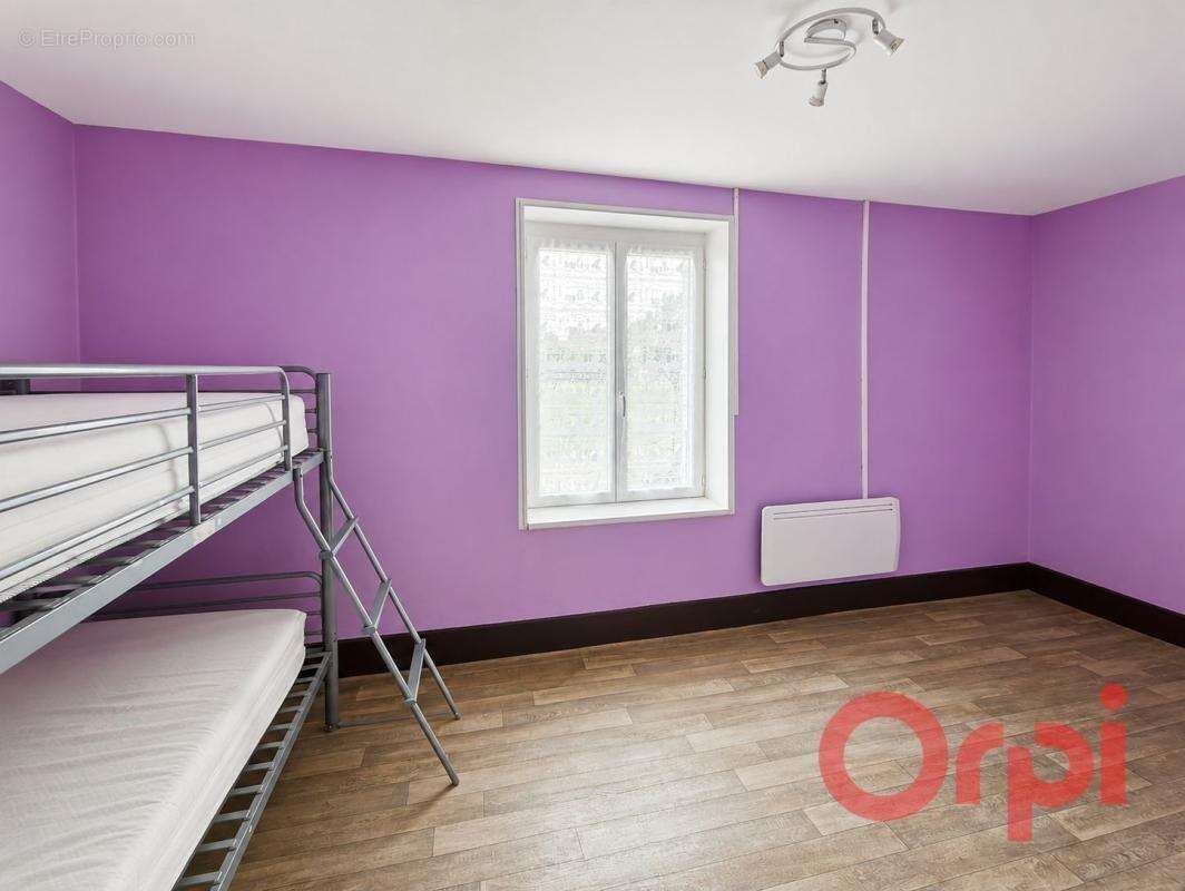 Maison avec grange - Beau potentiel - photo 7