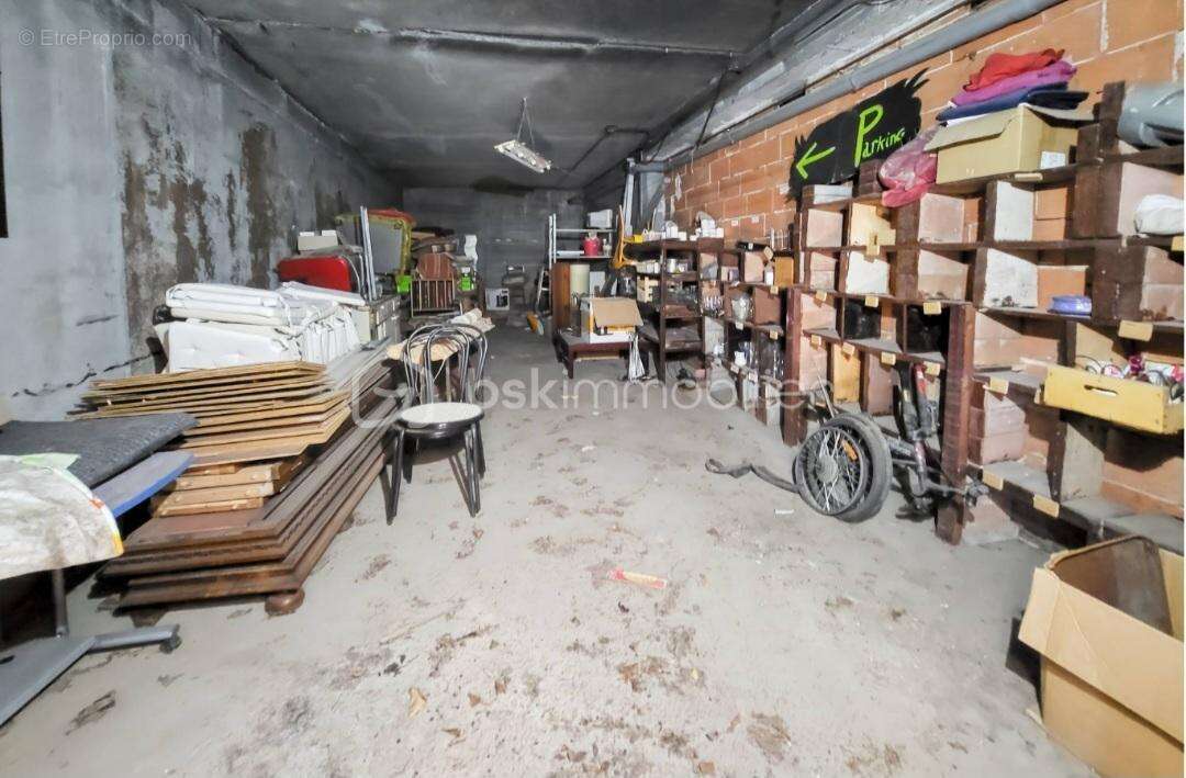 Commerce à EMBRUN