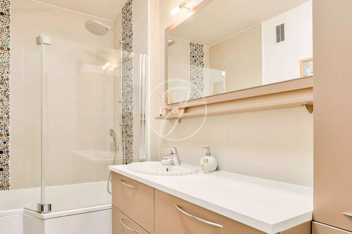 Appartement à GARCHES