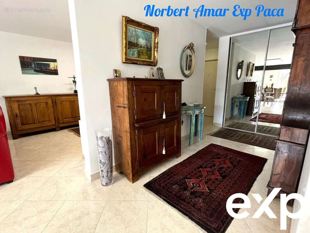 Appartement à FREJUS