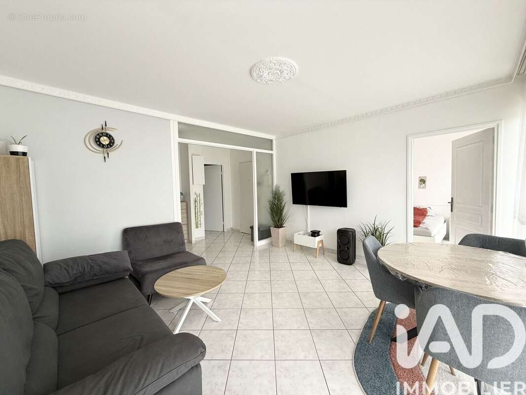 Photo 2 - Appartement à LE MEE-SUR-SEINE