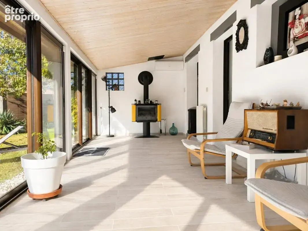 Portes de Bordeaux, Maison Familiale, Piscine, Appt Indépendant - photo 2