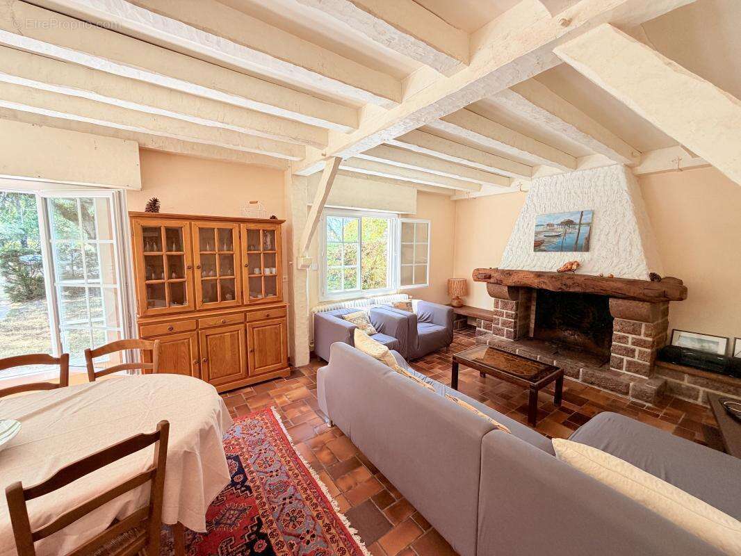 Maison 130 m² à Gujan-Mestras  - photo 9