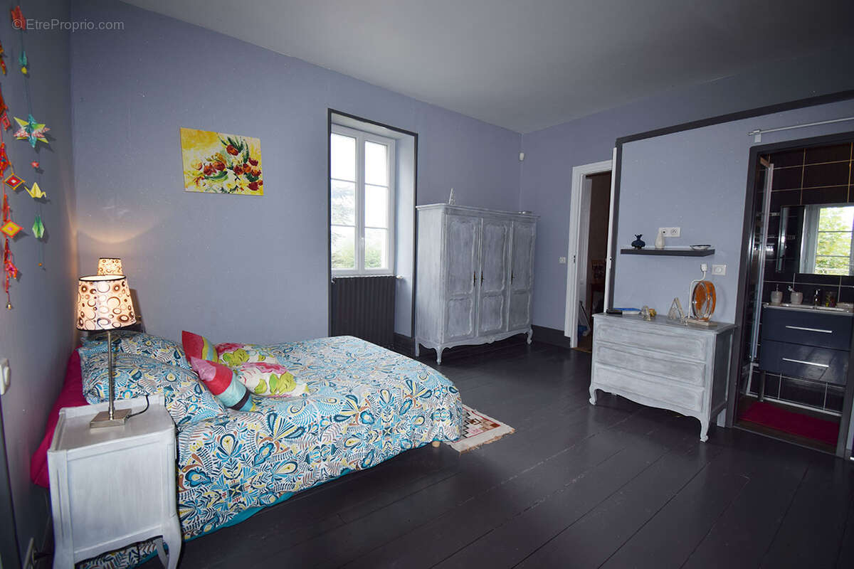 Maison à VILLENEUVE-SUR-LOT