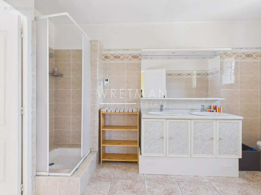 Maison à MONTAUROUX