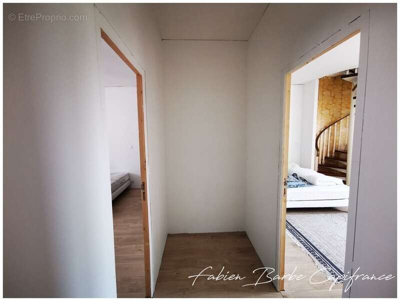 IMMEUBLE DE RAPPORT centre ville de Guer – 394 m²  (56) - photo 12