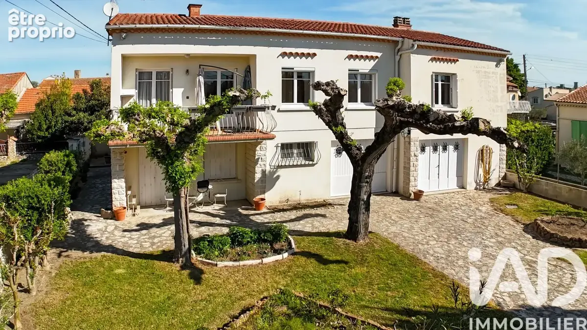 Photo 1 - Maison à ROQUEMAURE