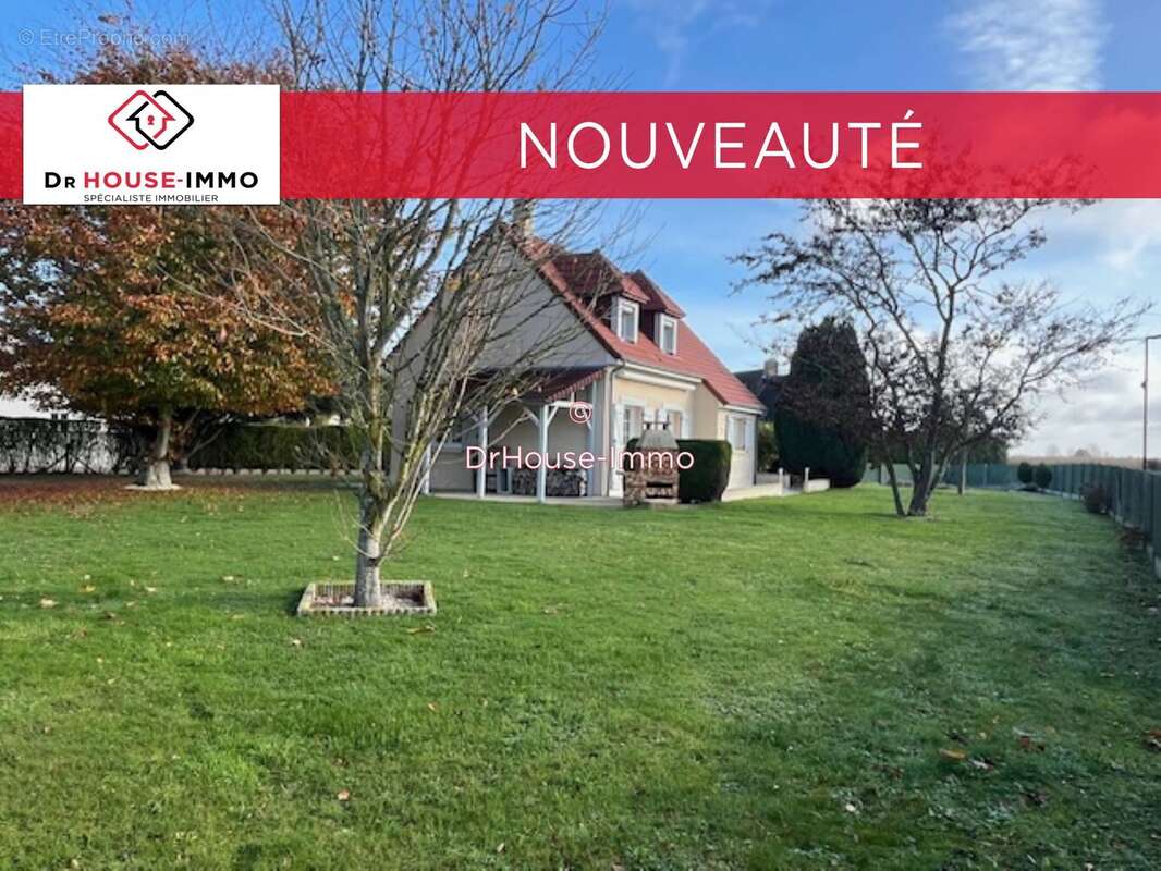 Maison à SAINTE-CROIX-SUR-MER