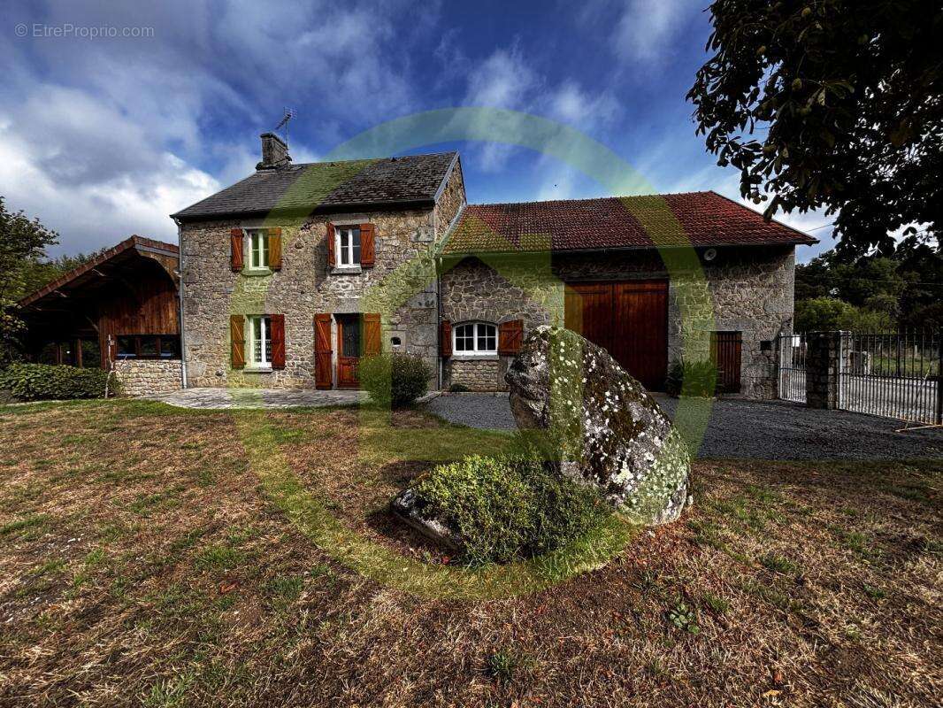 Maison à SOUS-PARSAT