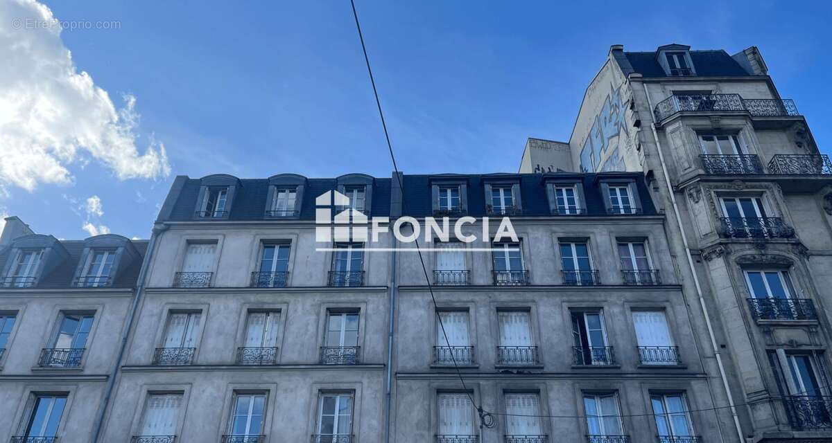 Appartement à PARIS-10E