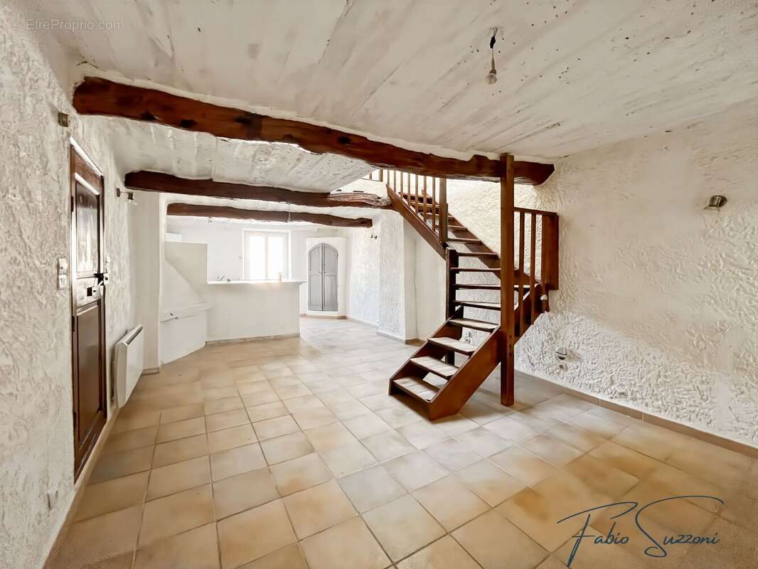 Appartement à GAREOULT