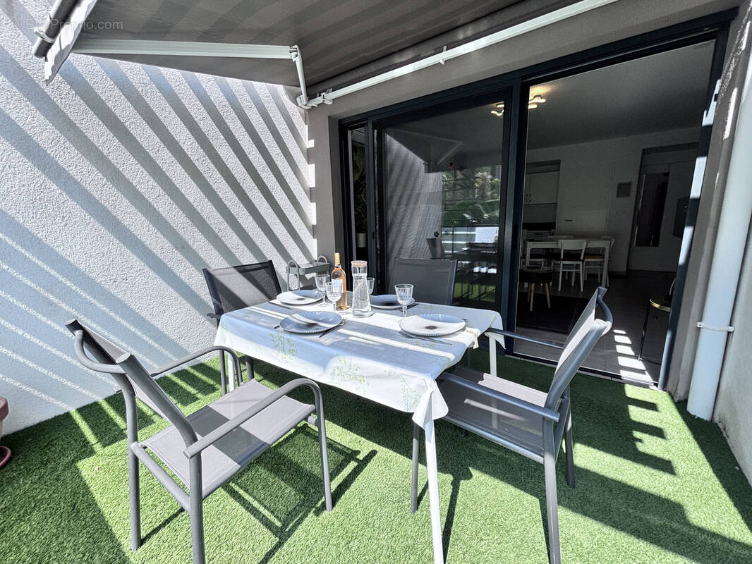 Appartement à SAINT-CYR-SUR-MER