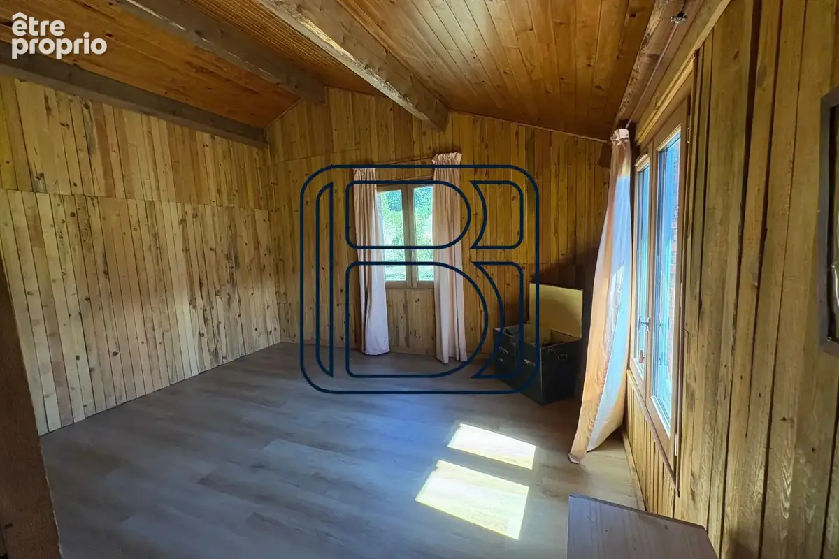 Maison 7 pièces 101 m² à vendre à Cunlhat (63590) - photo 6