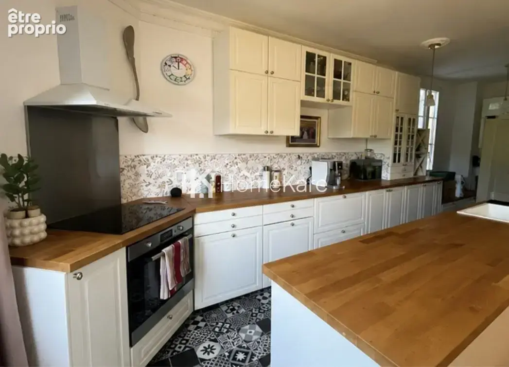 Maison 236 m² à Bessieres  - photo 3