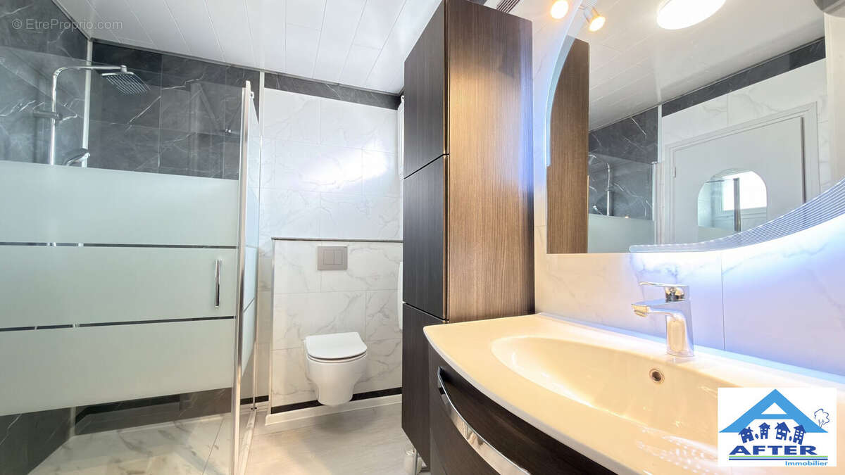 Maison à THIEBAUMENIL