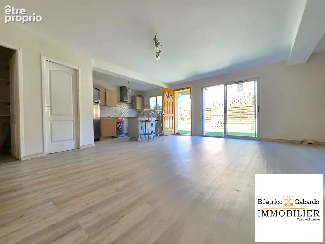 Maison 101 m² - 4p - Létra 69620 - photo 5