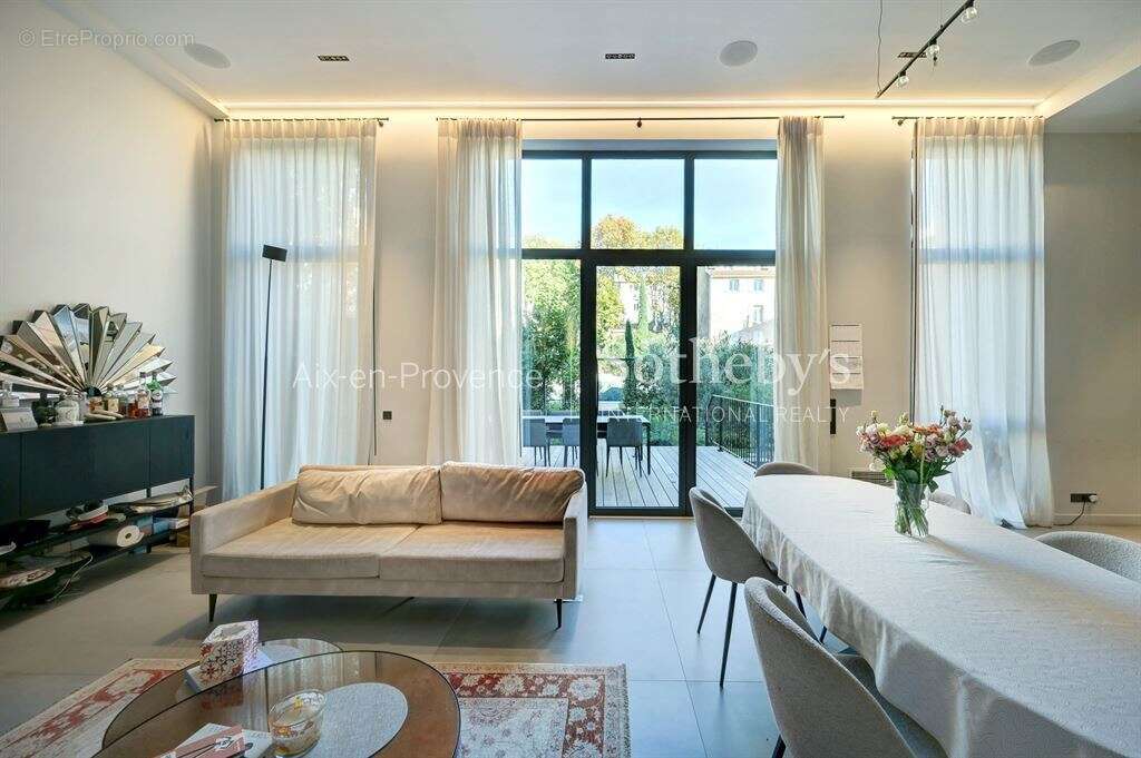 Maison à AIX-EN-PROVENCE