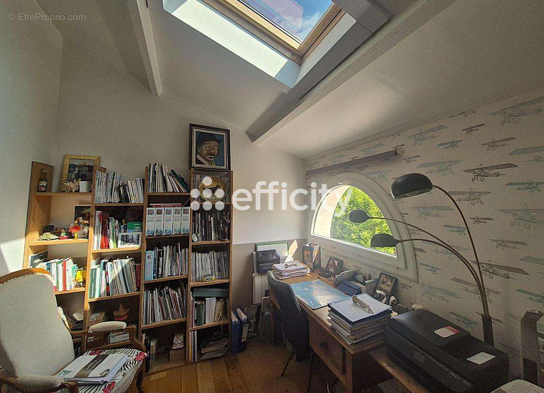 Maison à SAUJON