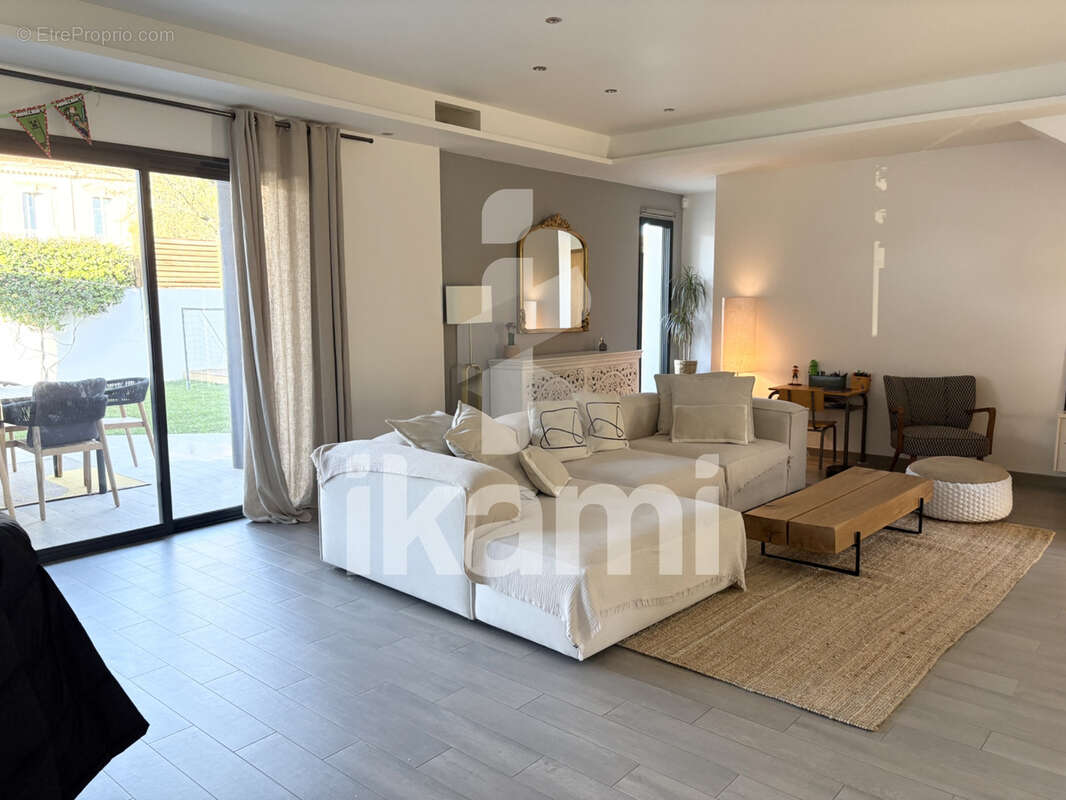 Maison à LANSARGUES