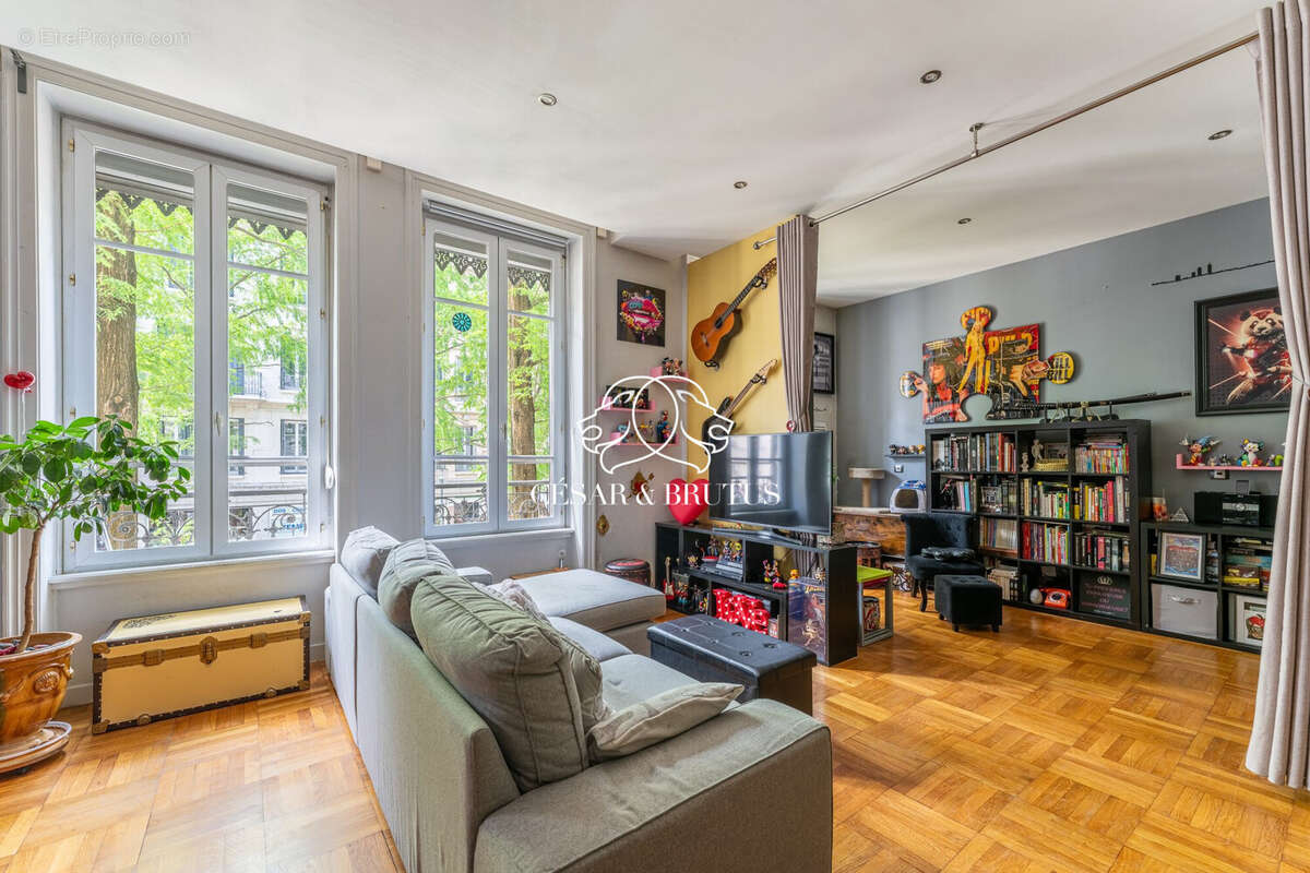 Appartement à LYON-6E