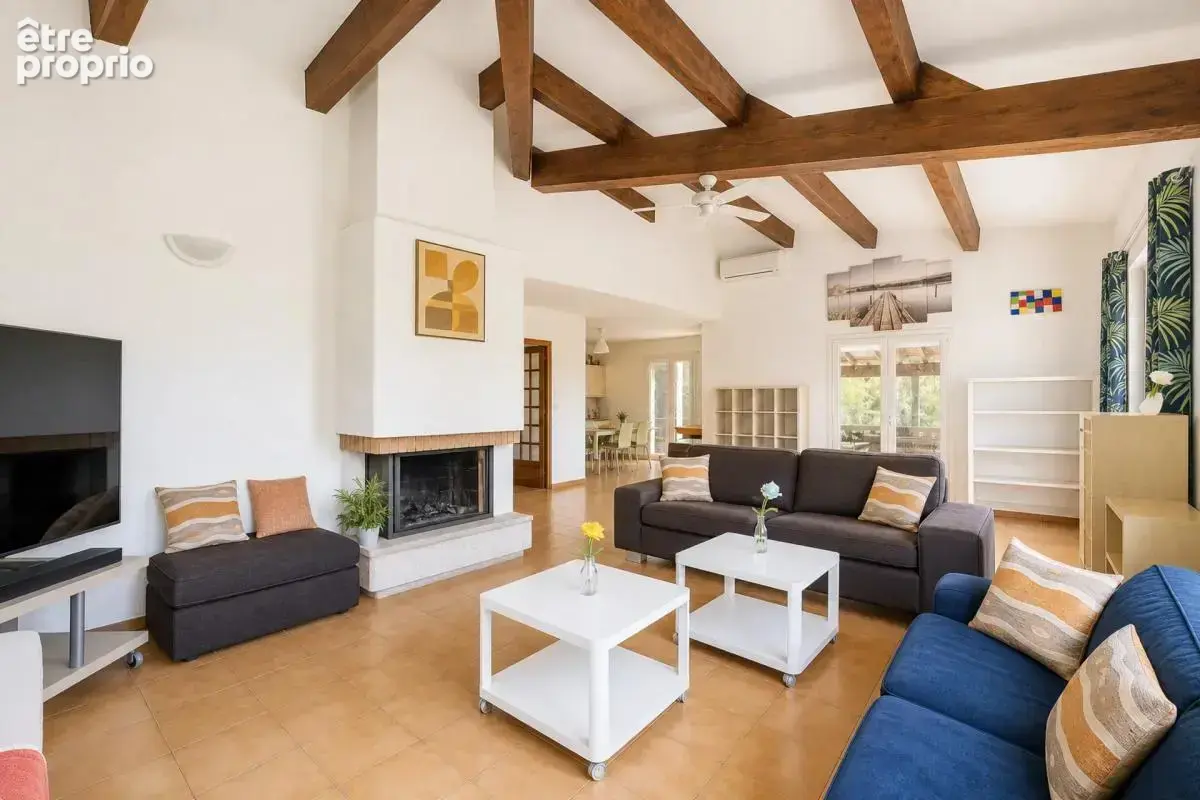 Maison de 9 pièces de 229,44 m² à Montferrier-sur-Lez - photo 3