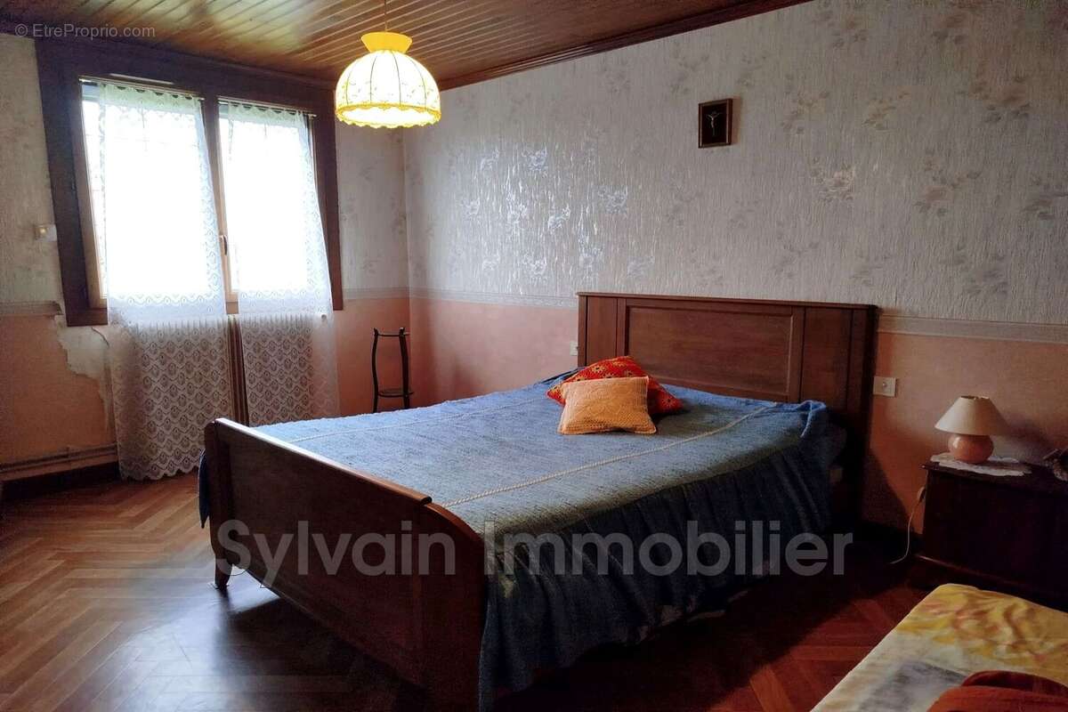 Maison à FORGES-LES-EAUX