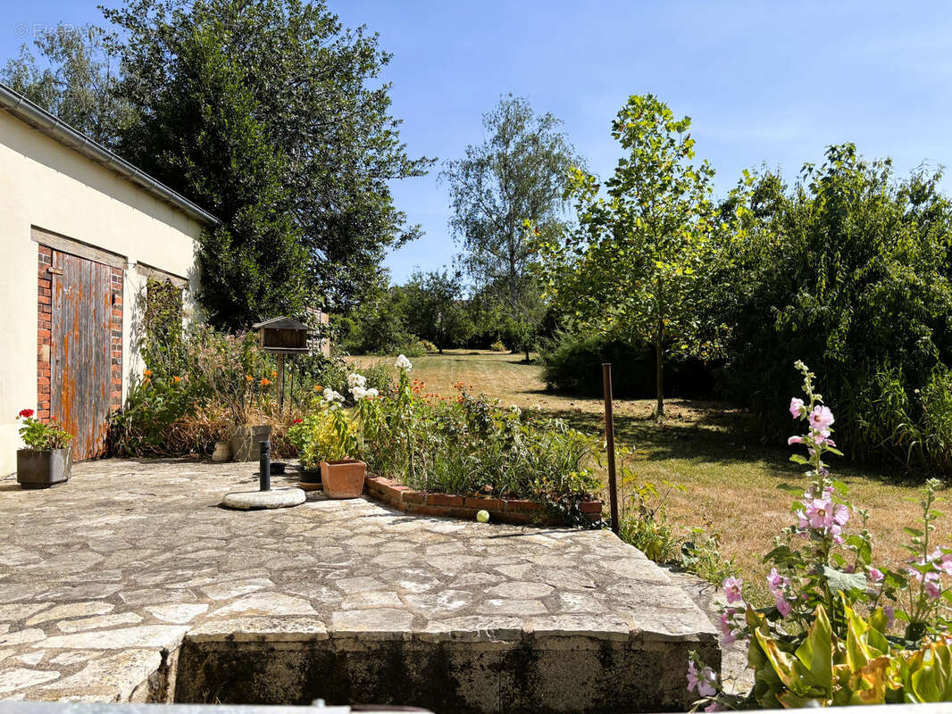 Maison à COURTENAY