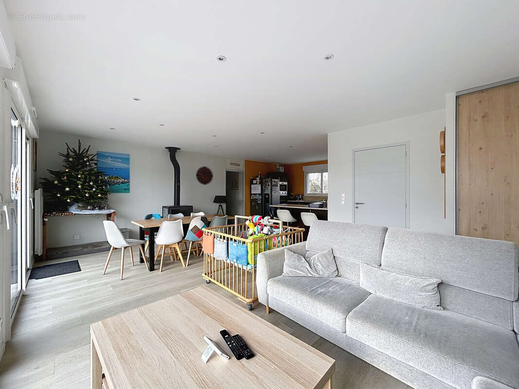 Maison à GOUVILLE-SUR-MER