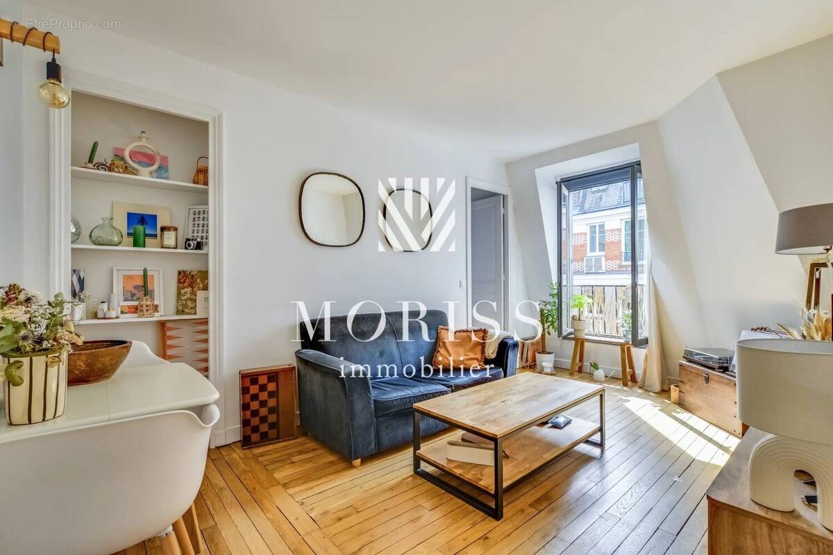 Appartement à PARIS-18E