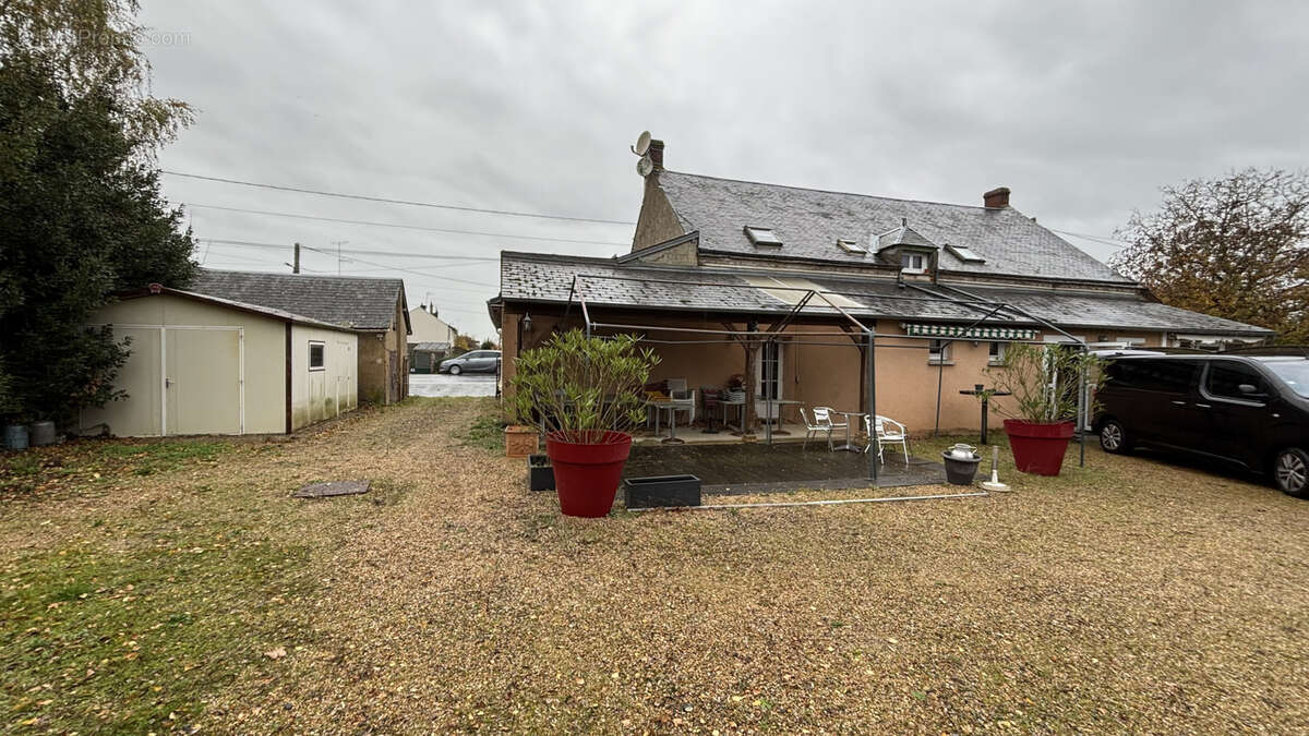 Maison à LA CHAPELLE-DU-NOYER