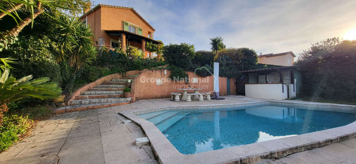 Maison à PEGOMAS