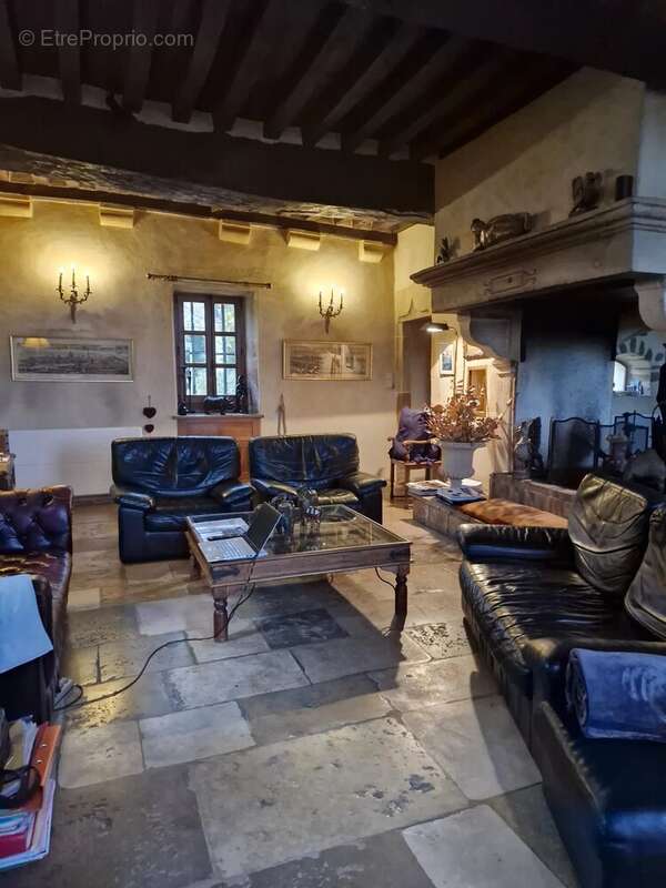 Maison à LADOIX-SERRIGNY