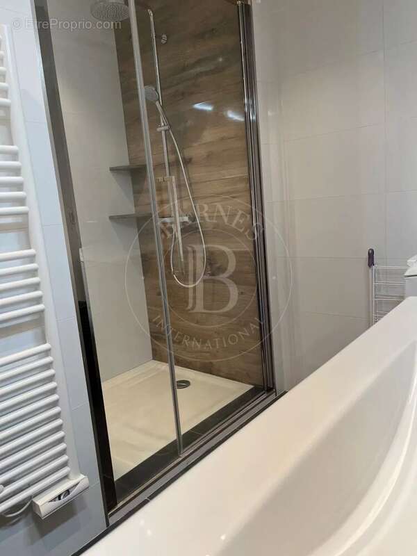 Appartement à LES ALLUES