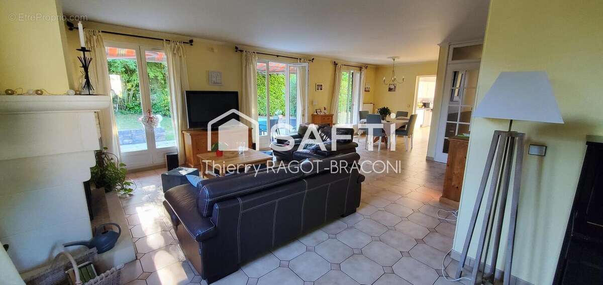 Photo 4 - Maison à VAUREAL