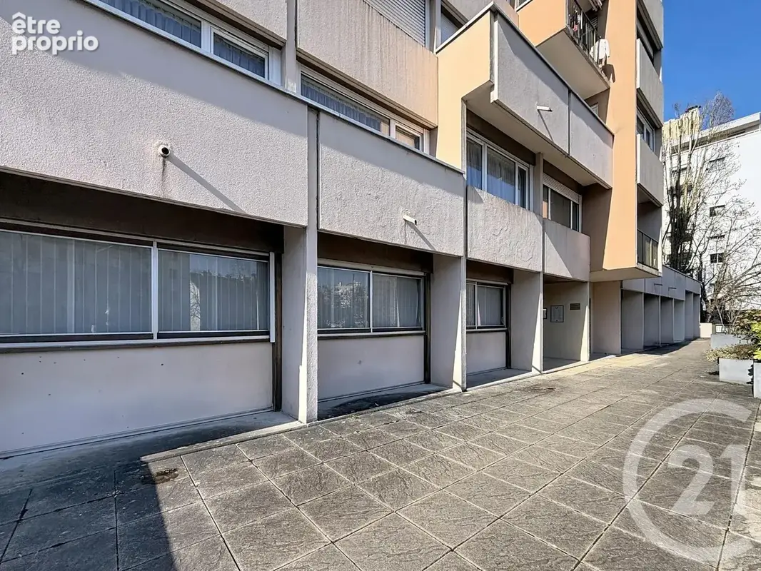 Appartement 5 pièces 114 m² à vendre à Dijon (21000) - photo 3