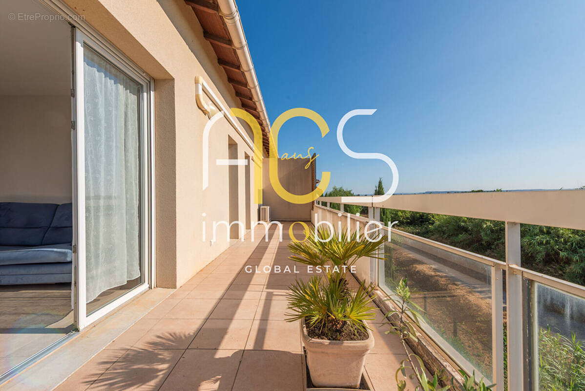 Appartement 3 pièces 56 m² · à Chateauneuf-les-Martigues · 56 m² · 232 000 €