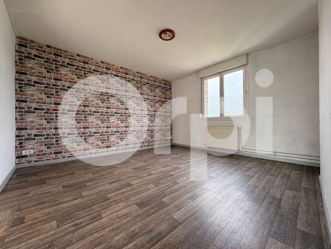Appartement à MARGNY-LES-COMPIEGNE
