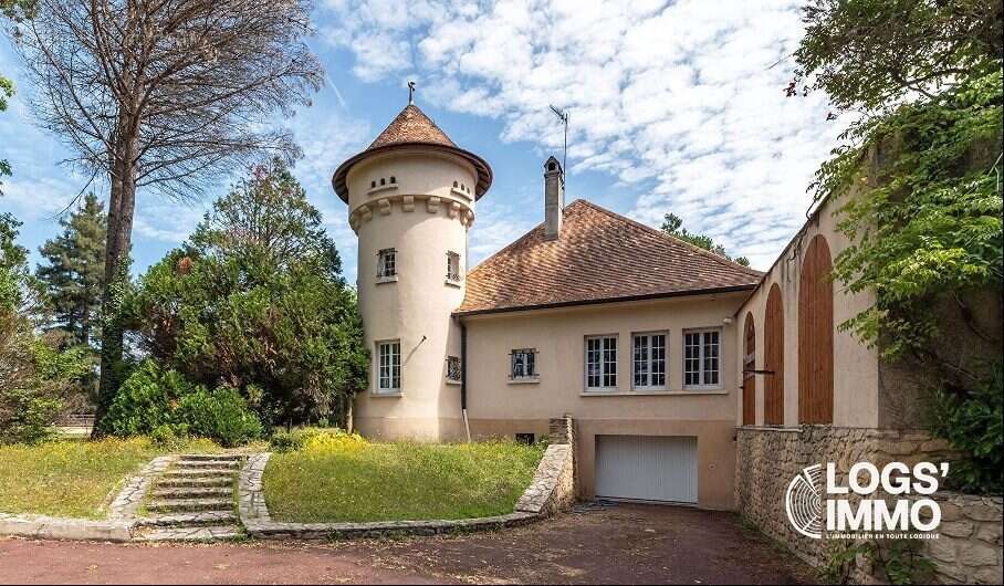 Maison à COUTRAS