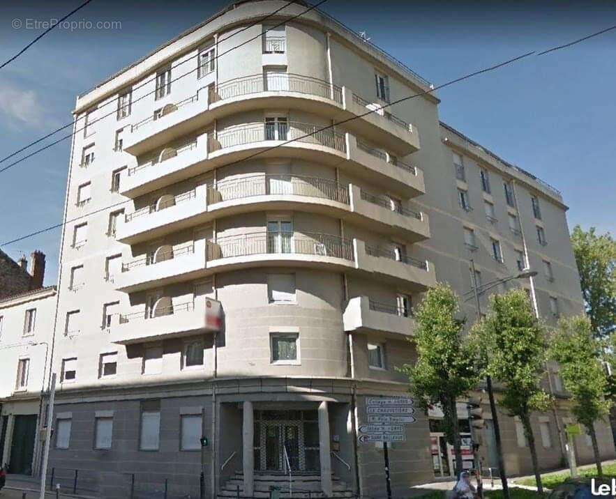 Photo 9 - Appartement à SAINT-ETIENNE