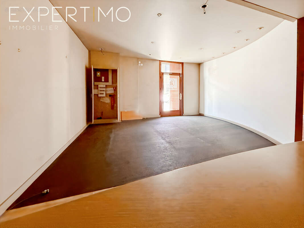 Appartement à LUNEL