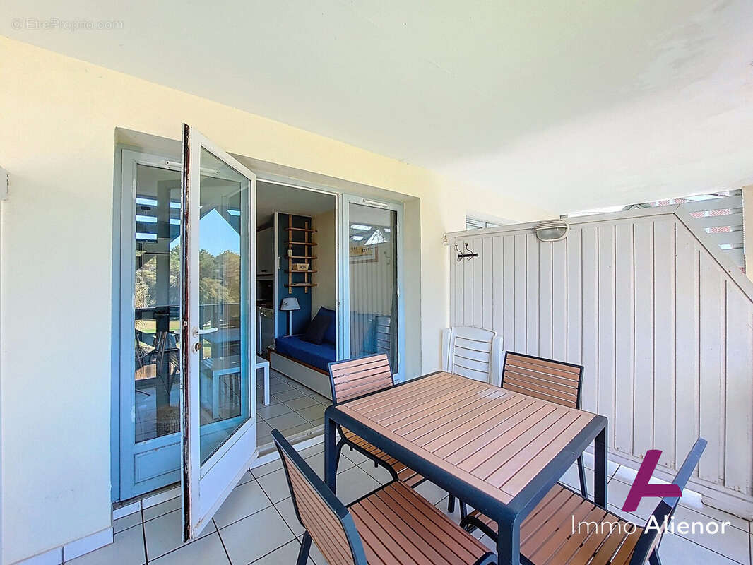 Appartement à MOLIETS-ET-MAA