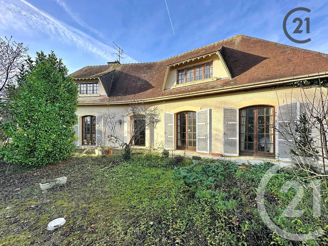 Maison à SAINT-ANDRE-LES-VERGERS