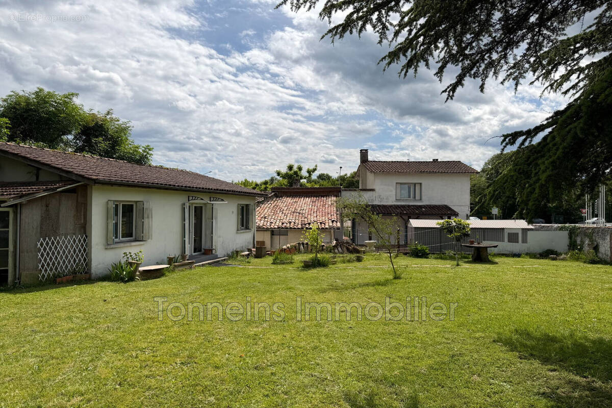 Maison à CASTELJALOUX