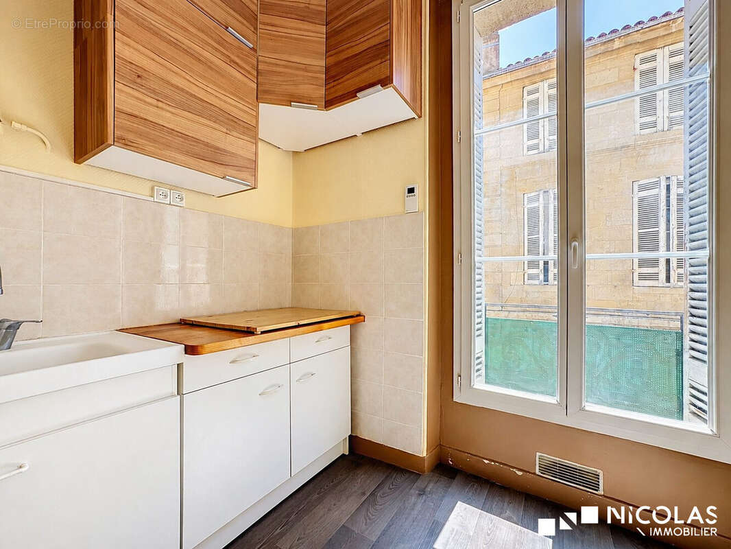 Appartement à BORDEAUX